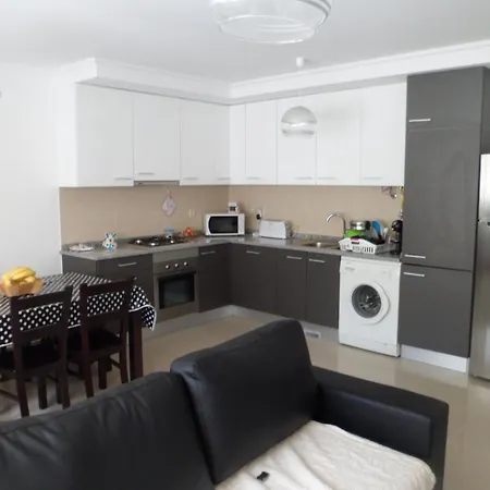 Apartament Laranjinha